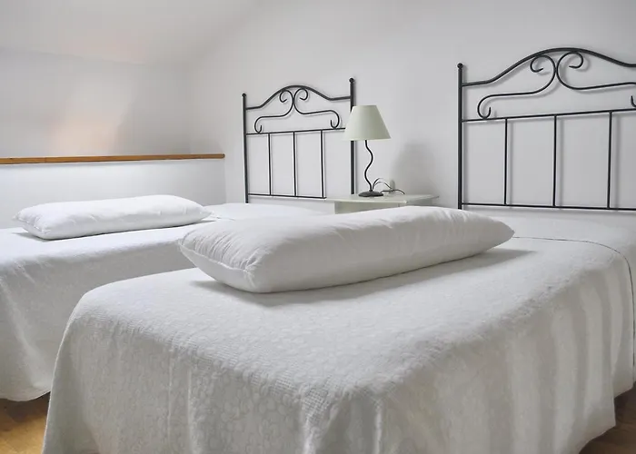 Inn Los Carabeos Arroyal